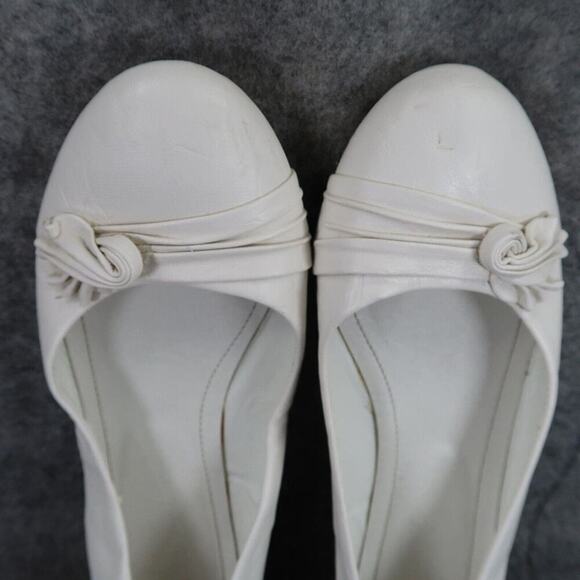Shoes Womens 10 Ballet Flats Slip On Retro White Classic Vintage Casual - Picture 8 of 15